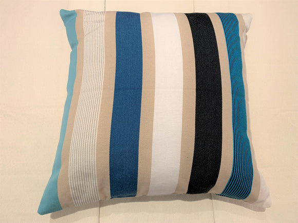Throw Pillow Square 20'' End of Collection - Made in Canada by Maison-Basque, (no insert)- Coussin carré 20'' Fin de Collection -  Fait au Canada par Maison-Basque ( sans garniture) - 100% cotton-coton